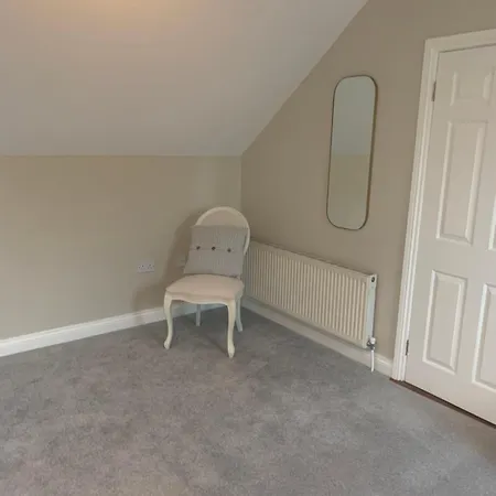 The Mews * Ньюбридж