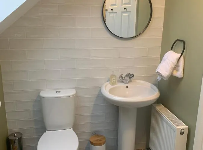 The Mews * Newbridge